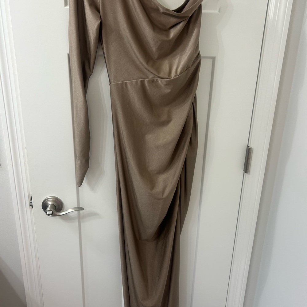 Elegant One-Shoulder Brown Dress